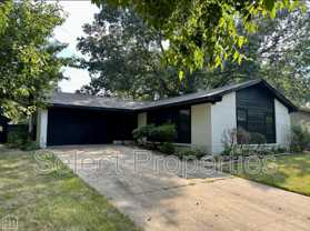 2003 Cenwood Dr - Photo 1 of 1
