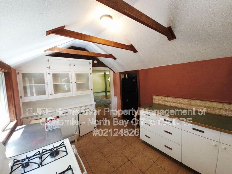 161 Cherry St #2 - Photo 5 of 16