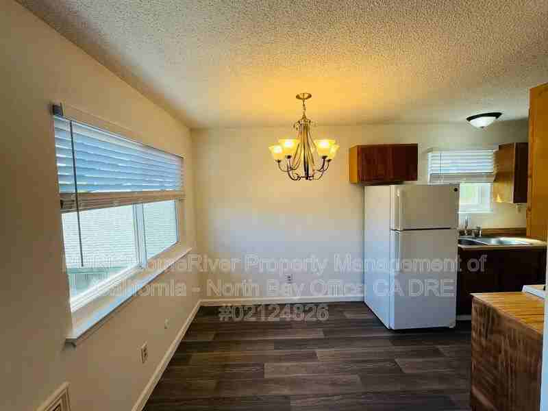 150 Oak Manor Ct #C - Photo 4 of 8
