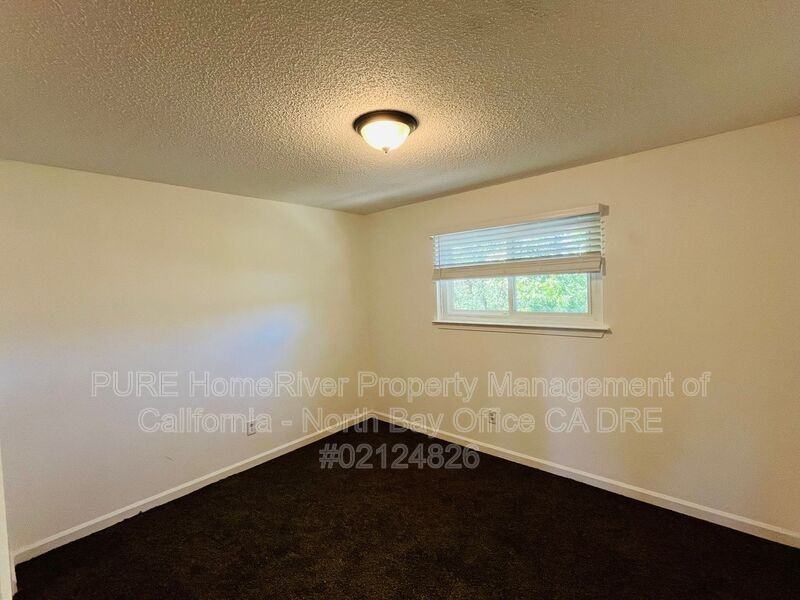 150 Oak Manor Ct #C - Photo 6 of 8