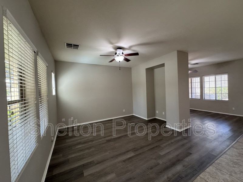 21166 W Main St - Photo 2 of 23