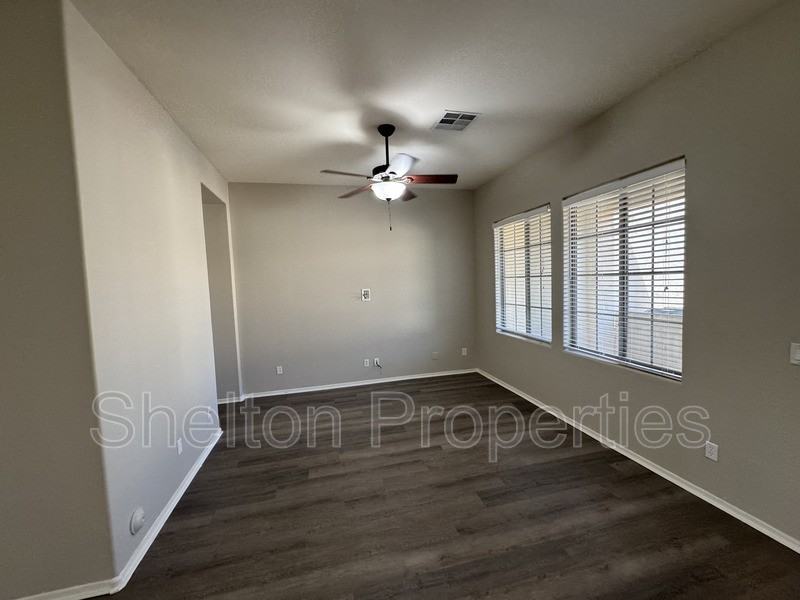21166 W Main St - Photo 3 of 23