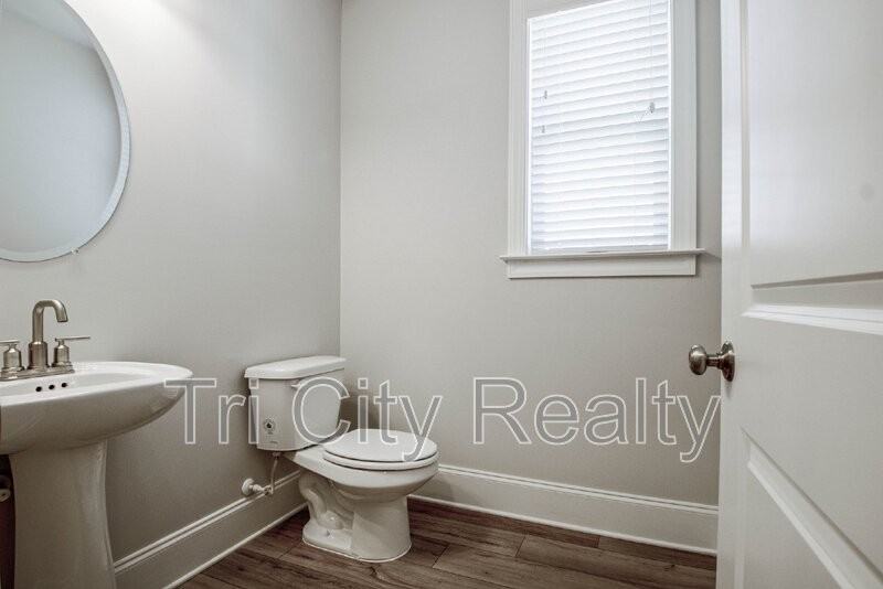 602 Skye Ct - Photo 7 of 50