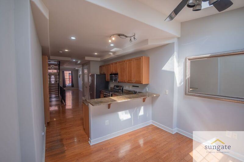 11 N Streeper St - Photo 6 of 43
