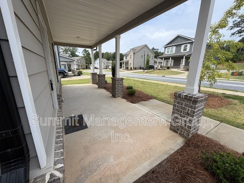 160 Heard Ln - Photo 2 of 28