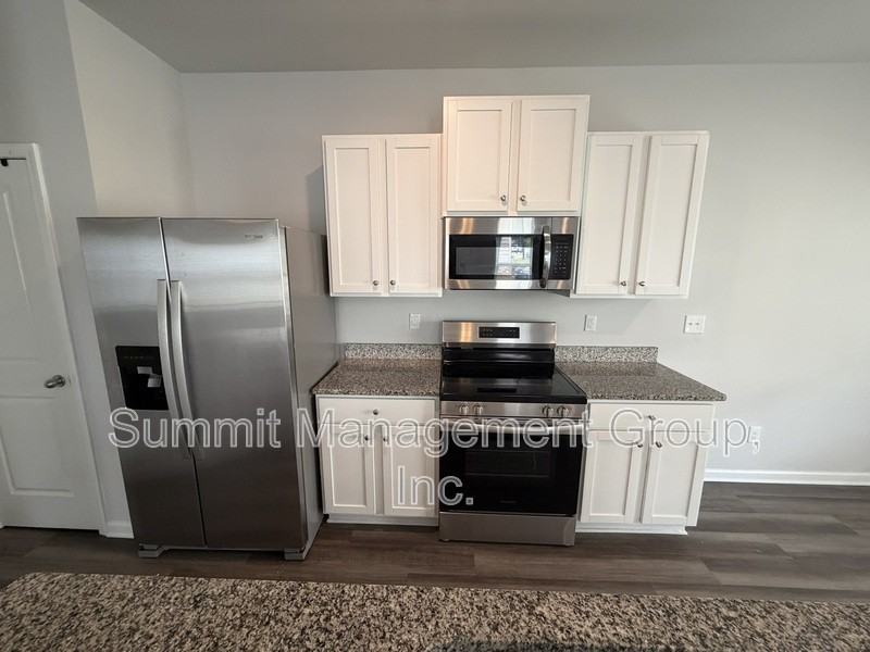 160 Heard Ln - Photo 7 of 28