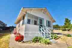 1345 Eastman Ln - Photo 1 of 1
