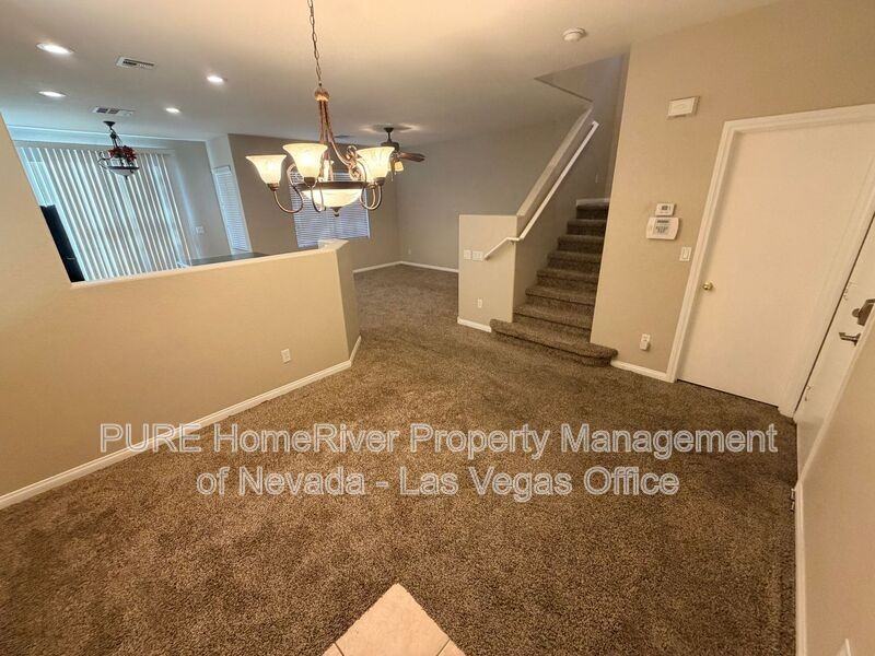 6535 Goldfield St - Photo 3 of 40