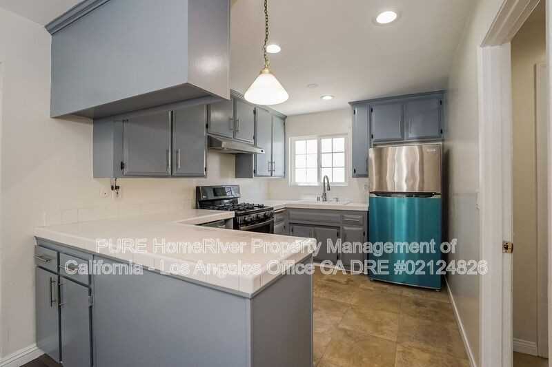 980 W Battery St #1 - Photo 5 of 23