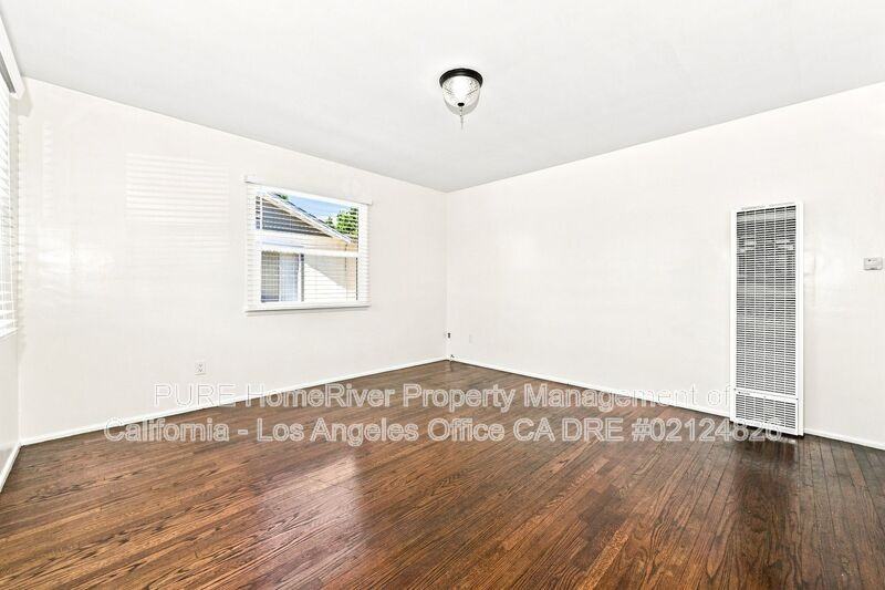 4615 W 168th St - Photo 5 of 20