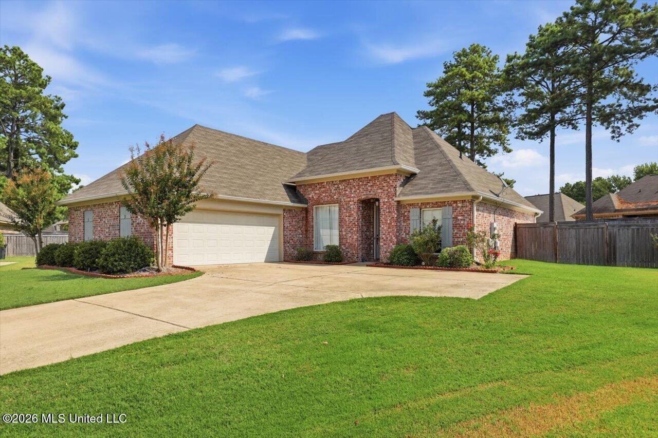 102 Mary Leigh Way - Photo 2 of 49