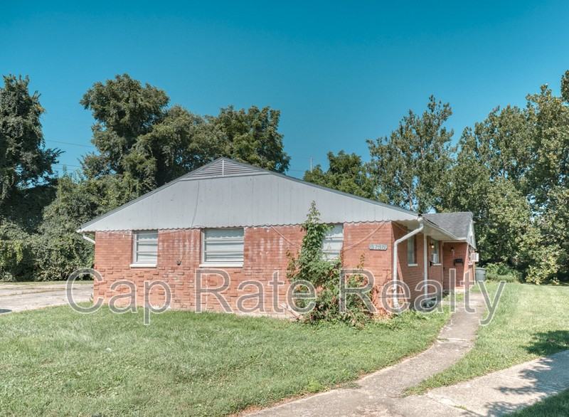 3738 Arkwood Ct #B - Photo 2 of 28