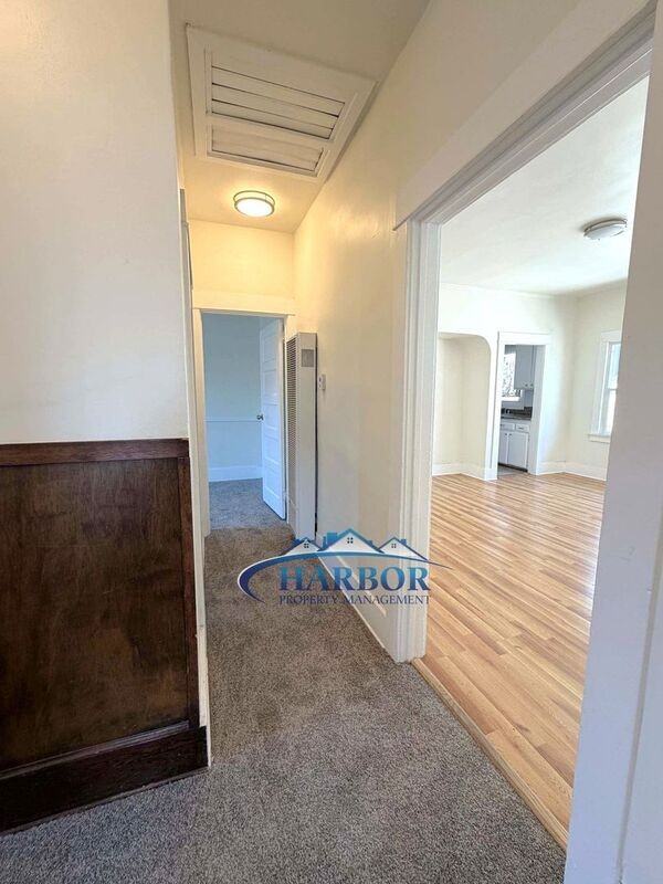 362 W 10th St #362-5 - Photo 6 of 16