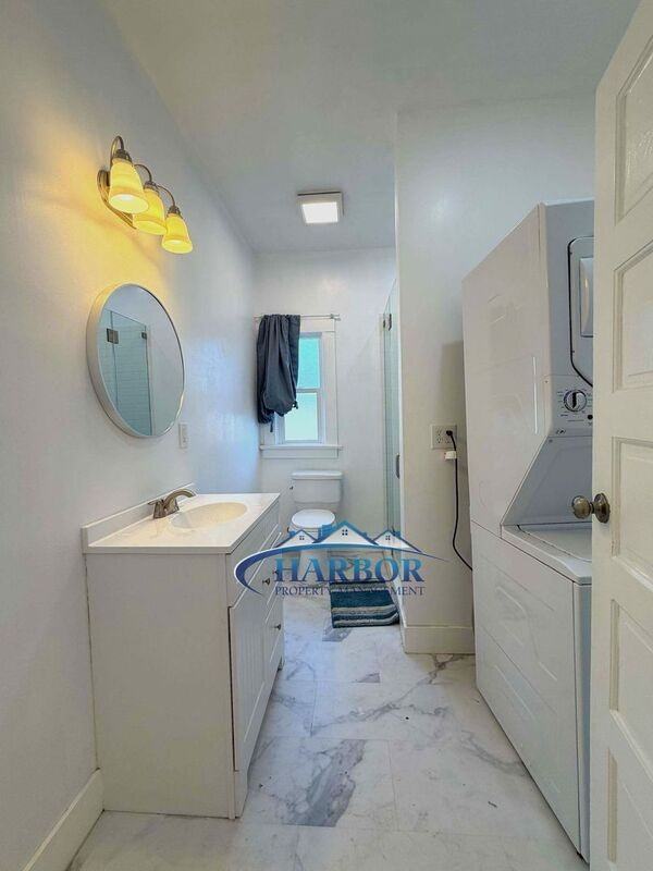 362 W 10th St #362-5 - Photo 7 of 16
