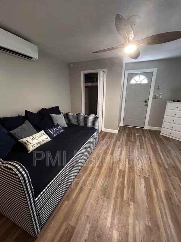 144 Williman St - Photo 5 of 20