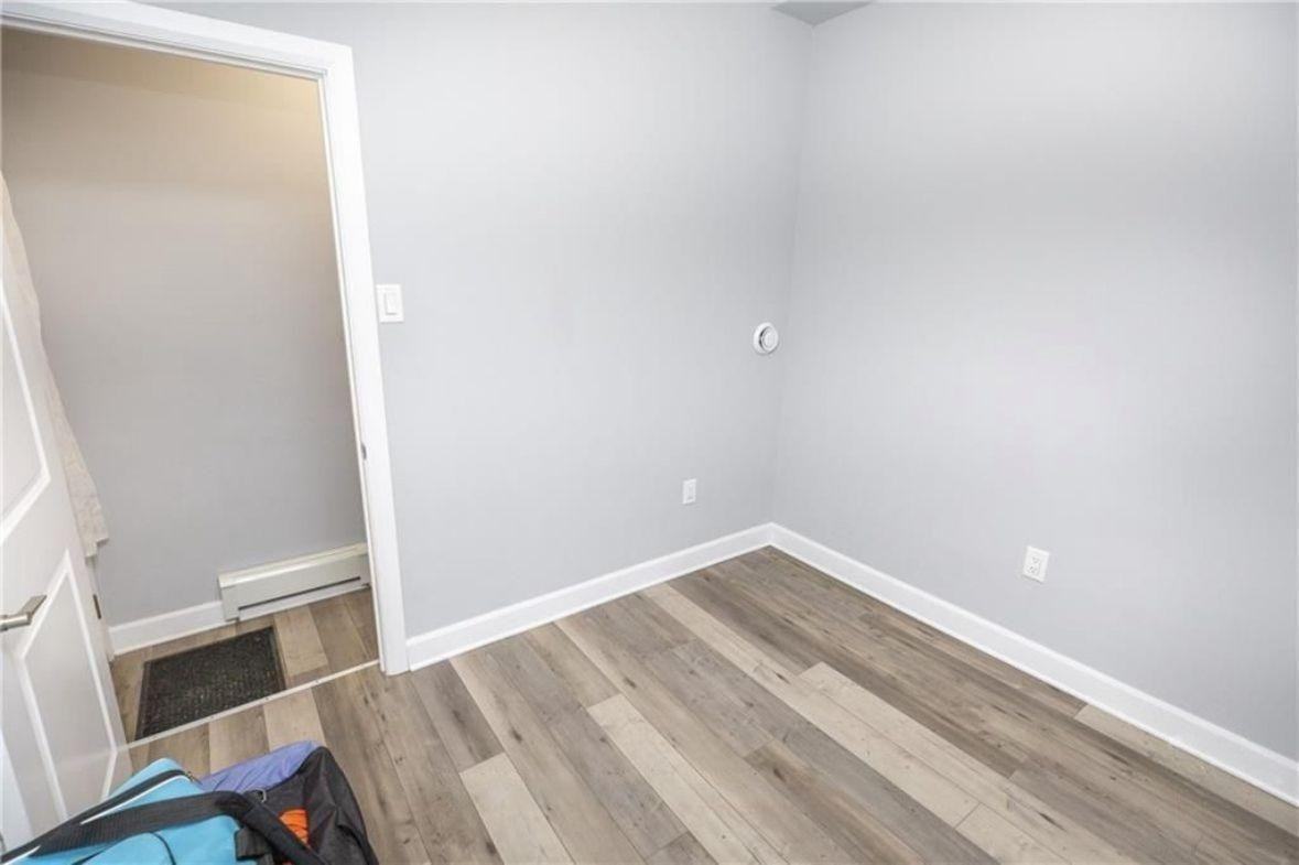1403 Sault St #BS - Photo 5 of 6