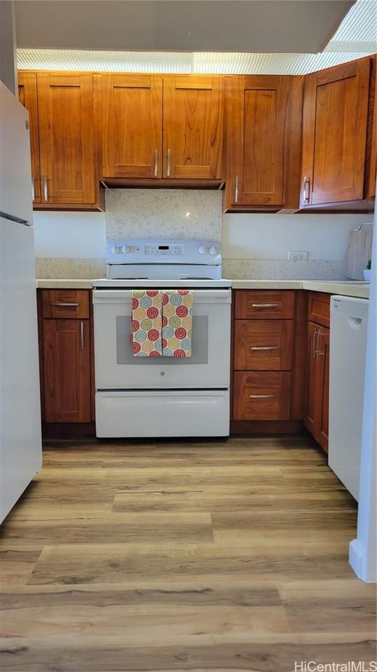 2333 Kapiolani Blvd #1312 - Photo 5 of 16