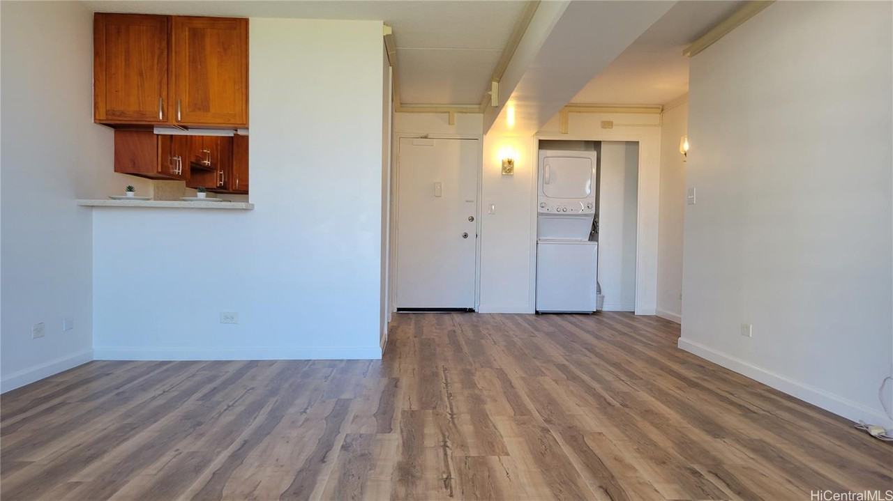 2333 Kapiolani Blvd #1312 - Photo 6 of 16
