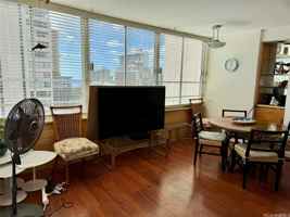 featured image of 2415 Ala Wai Blvd #1708