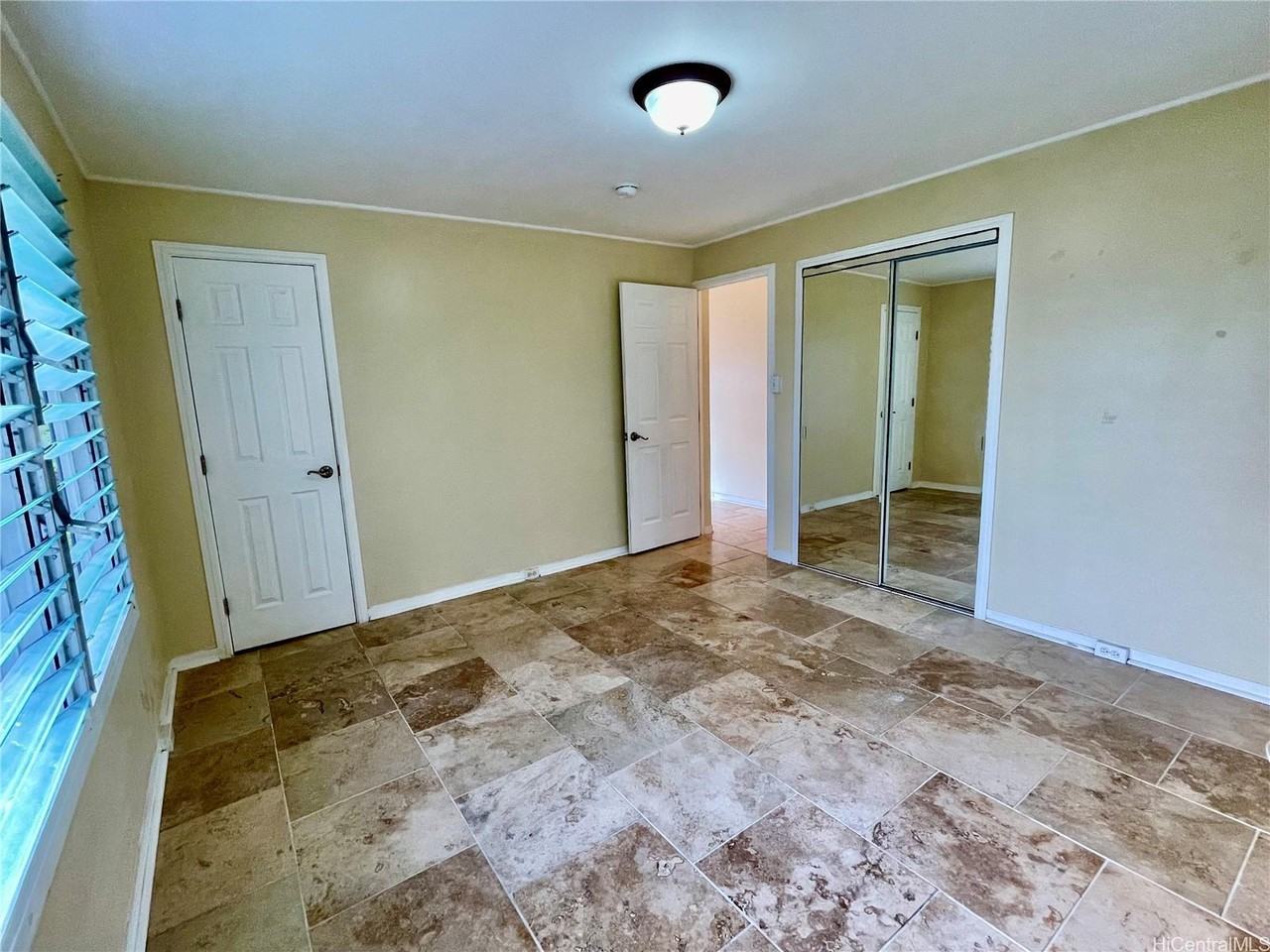 256 Maluniu Ave - Photo 7 of 18