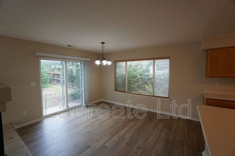 20000 Mitchell Pl #15 - Photo 6 of 21