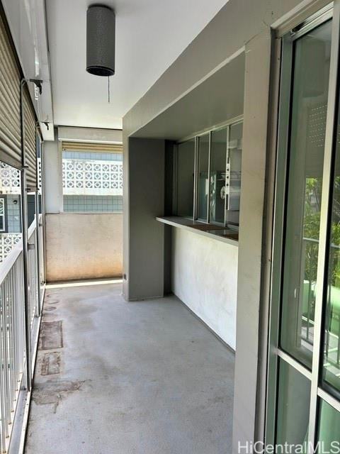 439 Keoniana St #201 - Photo 6 of 17