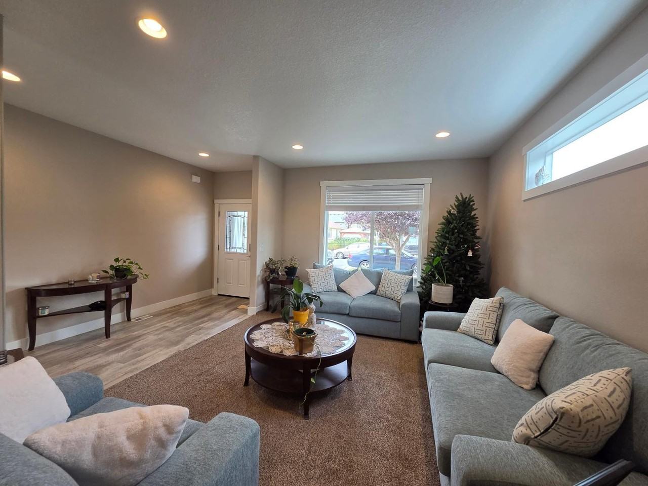 1305 Ne 4th Ave - Photo 3 of 37