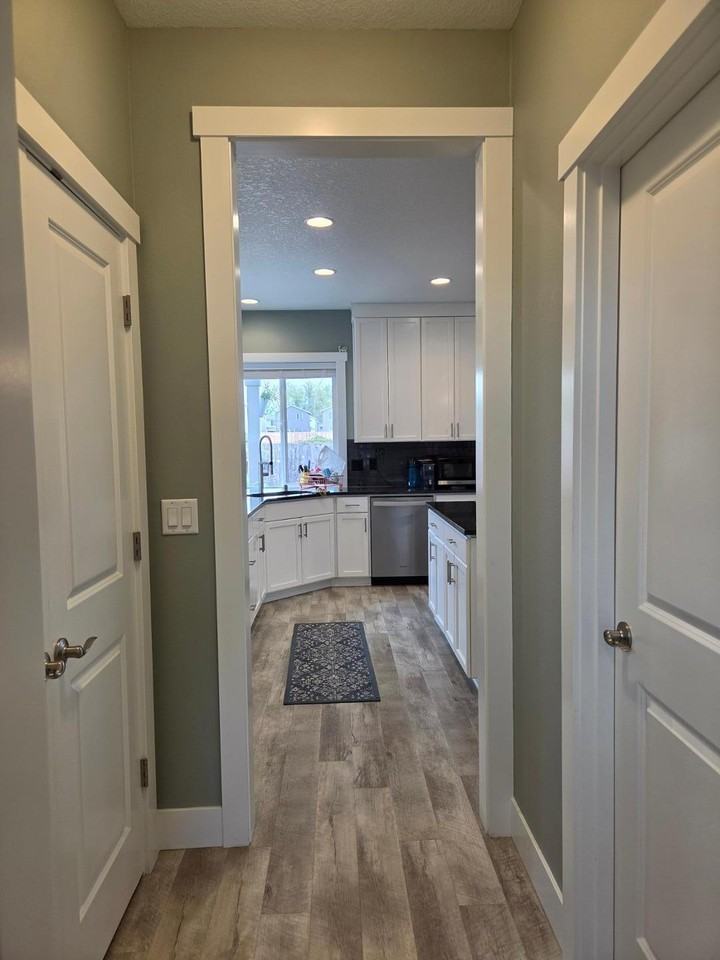 1305 Ne 4th Ave - Photo 6 of 37