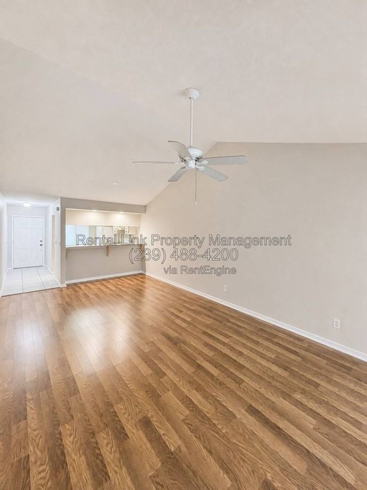 9820 Citadel Lane 203 W - Photo 3 of 10