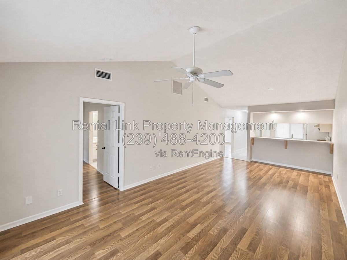 9820 Citadel Lane 203 W - Photo 4 of 10