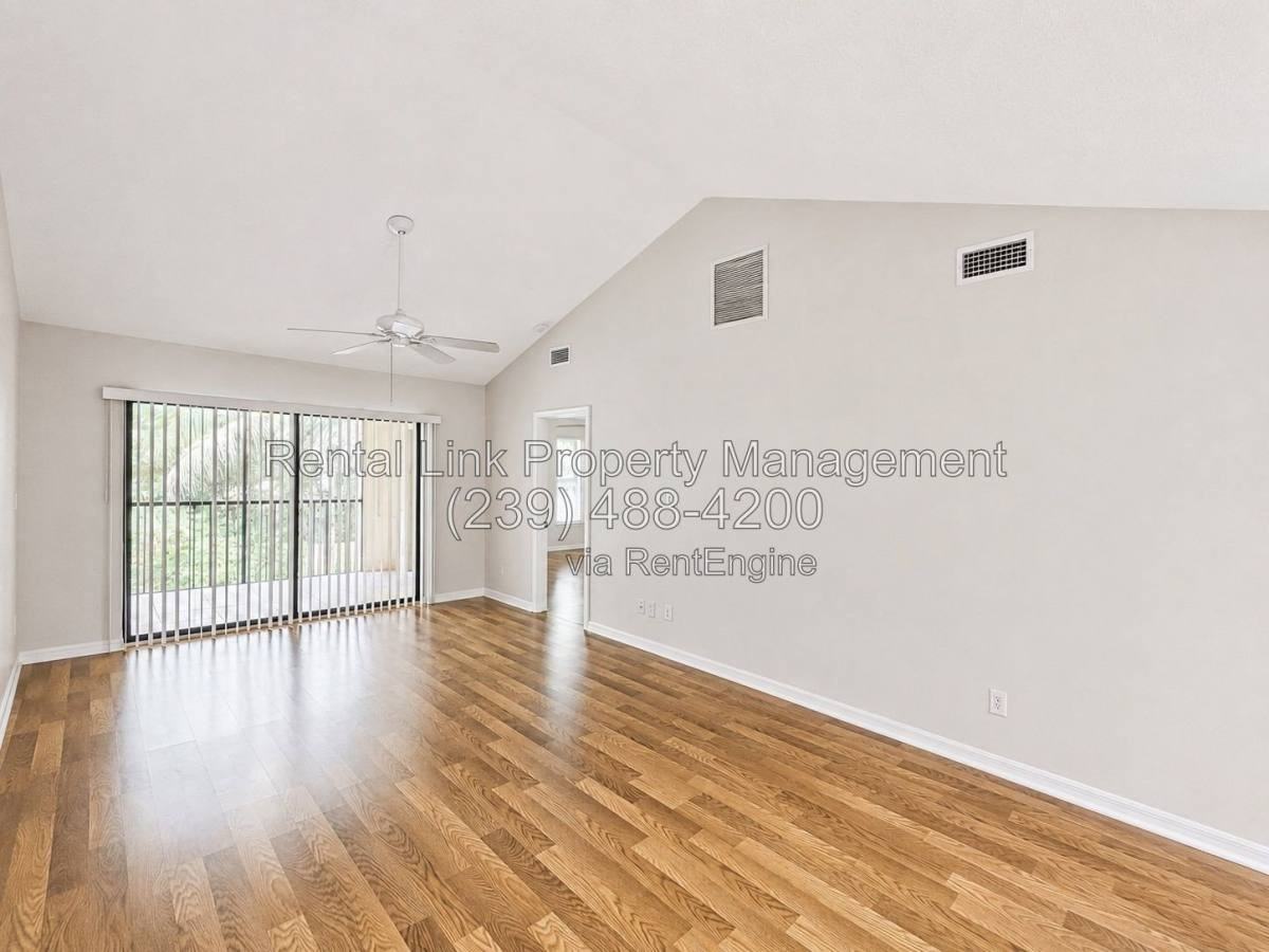 9820 Citadel Lane 203 W - Photo 6 of 10