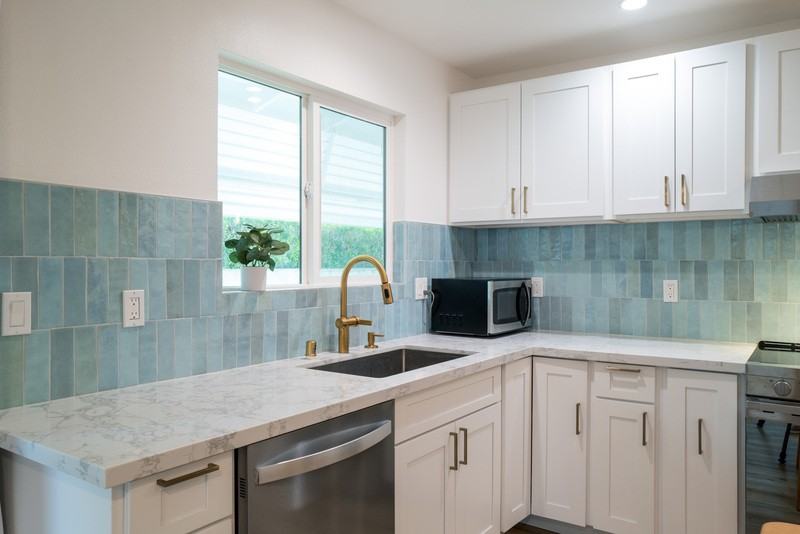 1508 Farrington St #A - Photo 2 of 19