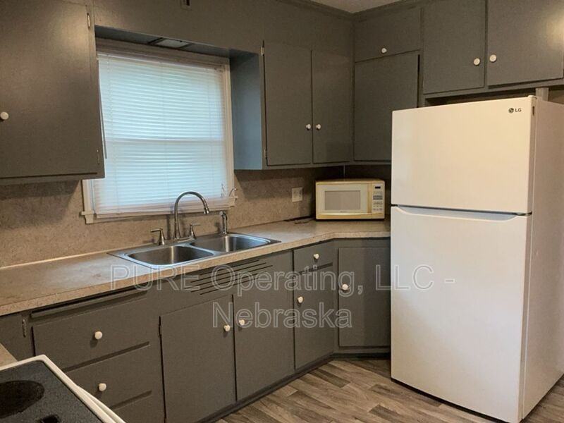 5236 Ames Ave - Photo 4 of 36