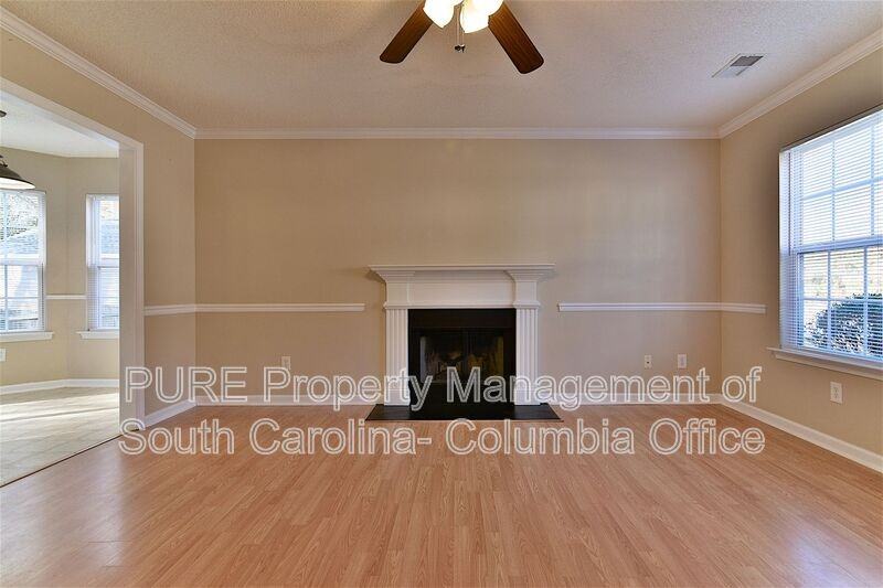 273 Oakpointe Dr - Photo 2 of 21