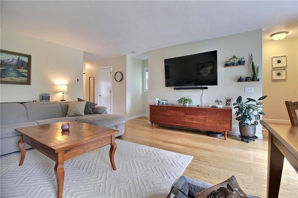 11 Greene Ct - Photo 5 of 15