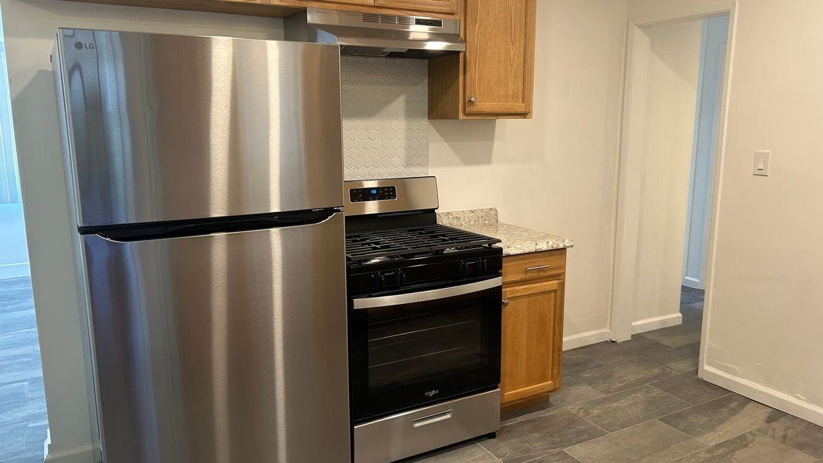 3359 1/2 Sequoia Dr - Photo 7 of 16