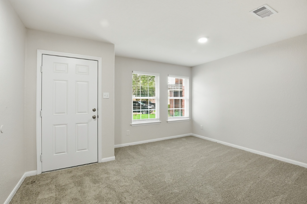 4751 Chisholm Holw - Photo 4 of 16