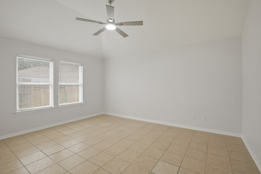 4751 Chisholm Holw - Photo 7 of 16