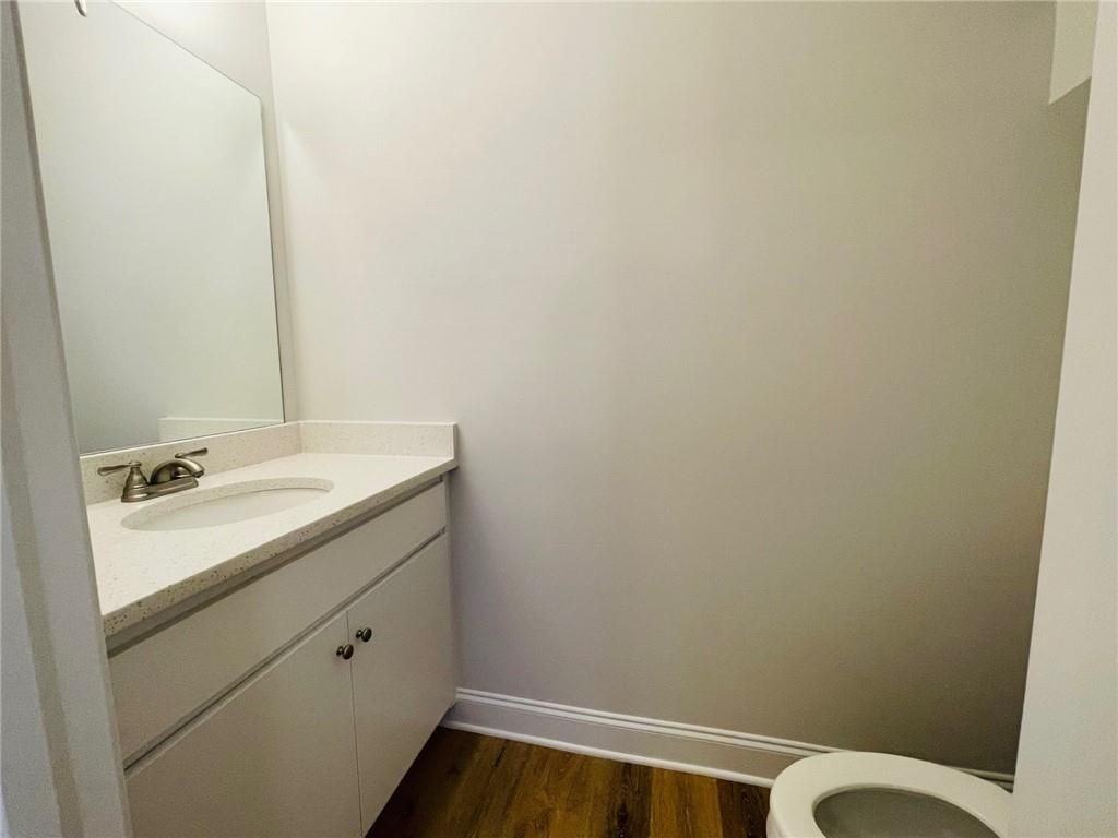 20 Strawberry Ct - Photo 2 of 23