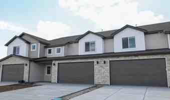 featured image of 1136 Ashlyn Way #4