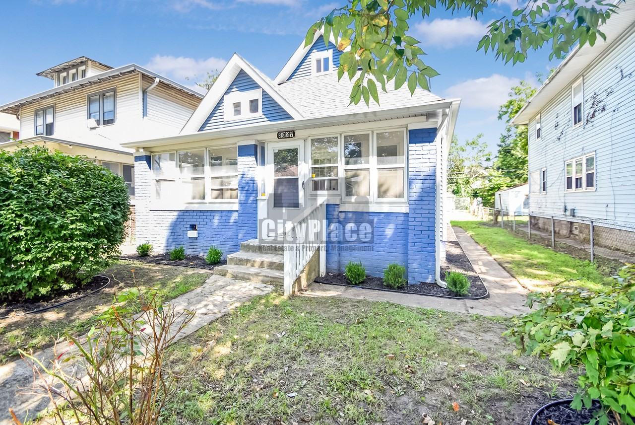 3027 Boulevard Pl - Photo 4 of 21