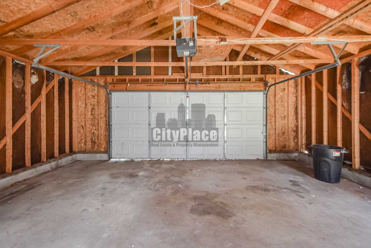 3027 Boulevard Pl - Photo 6 of 21