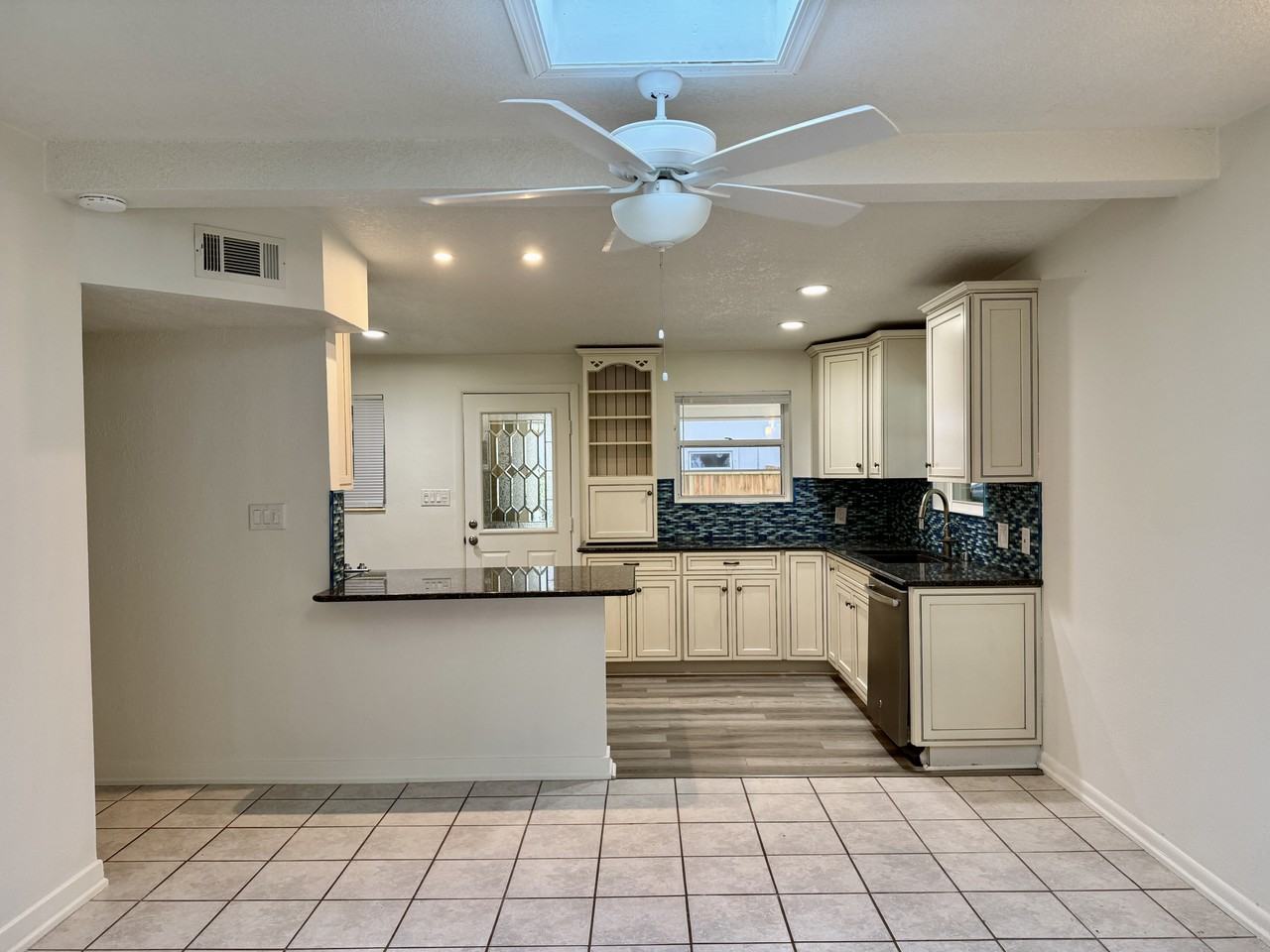 3 Driftwood Ave - Photo 6 of 38