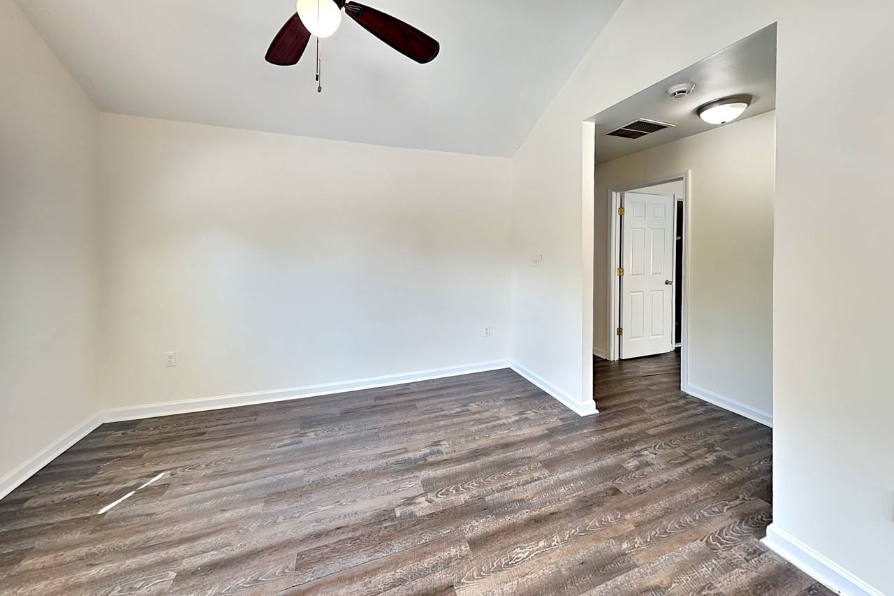232 Chappell Rd Nw - Photo 2 of 16