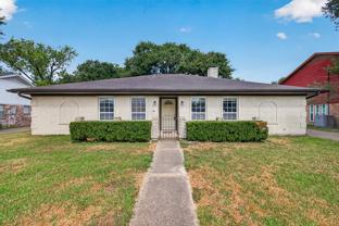 11710 N Petersham Dr - Photo 1 of 1