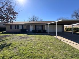 245 Rancho Dr - Photo 1 of 1