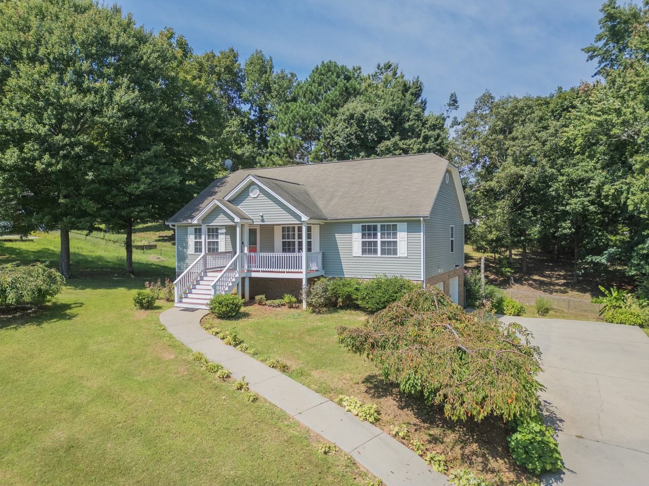 217 Home Place Ct Se - Photo 2 of 42