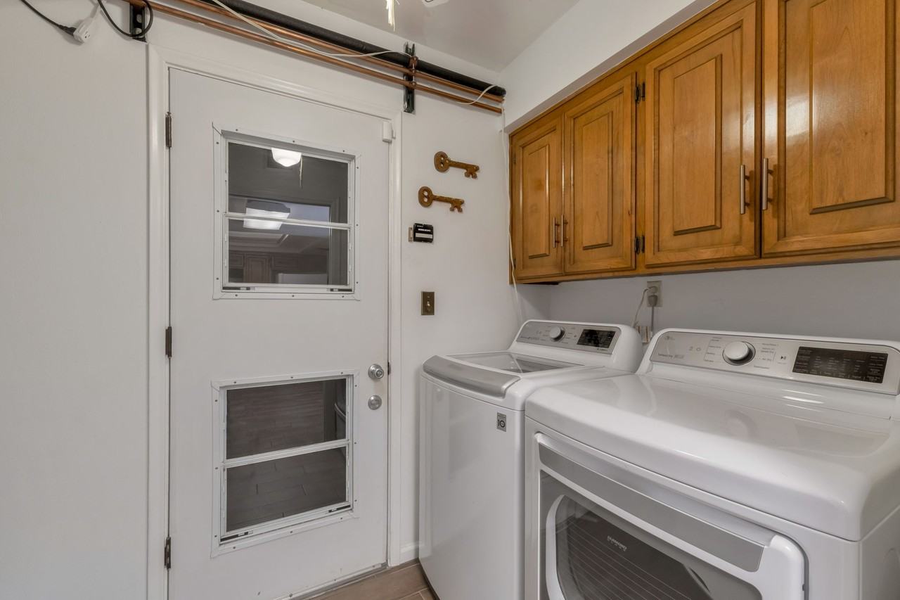 4251 N Limberlost Pl - Photo 6 of 15