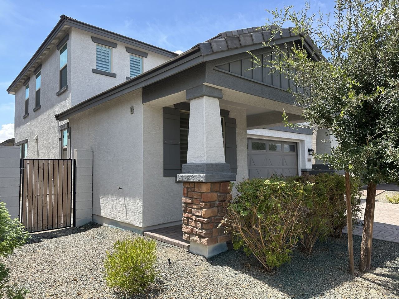 22461 E Mewes Rd - Photo 2 of 50