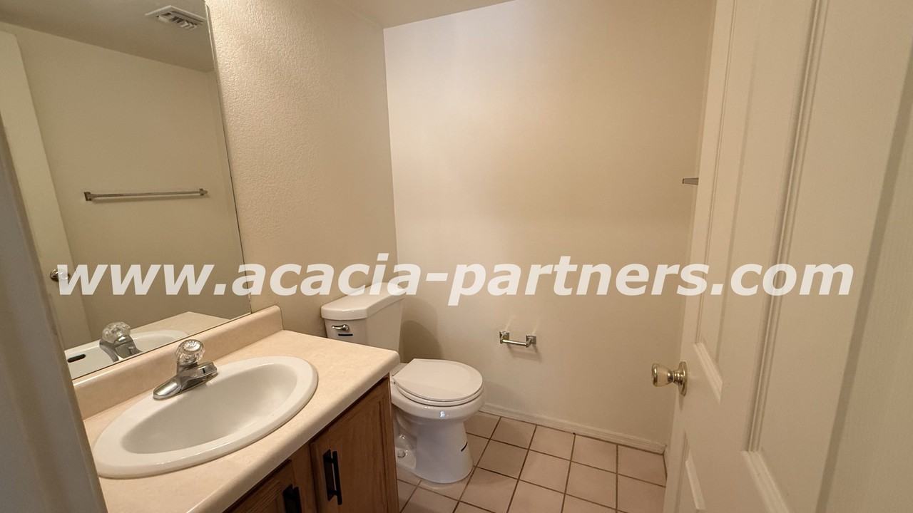 4242 E Monte Vista Dr #4 - Photo 4 of 18